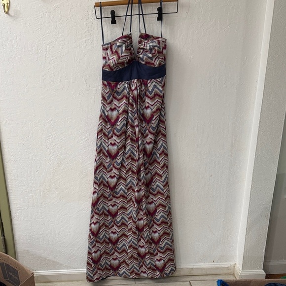 BCBGeneration Chevron Print Red Gray Maxi S Criss Cross Strap Dress Adjustable - Picture 2 of 7
